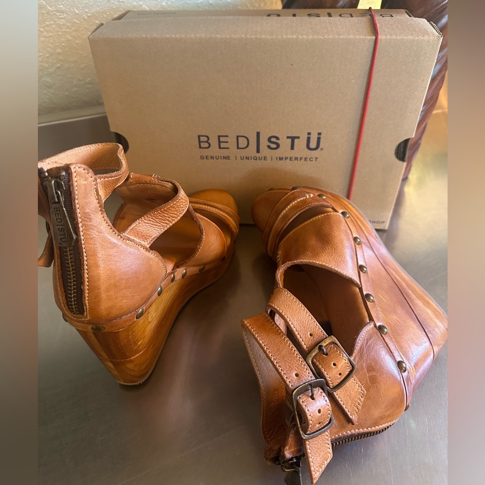 BED|STU Women's Brown Leather Wedges - Picture 3 of 3